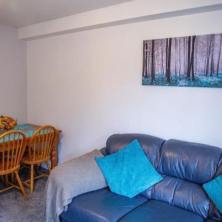Вілла Brighton Terrace - Elegant 4 Bed Walkley Екстер'єр фото